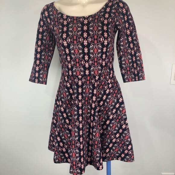 Hollister Dresses & Skirts - HOLLISTER bold print Dress/Top